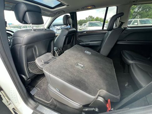 Used 2012 Mercedes-Benz GL 450 4MATIC image 40