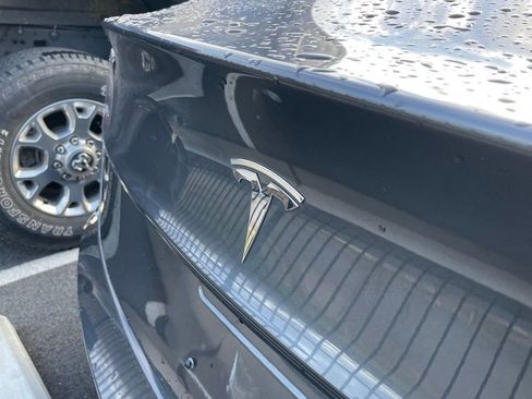 Used 2018 Tesla Model 3 Long Range image 6