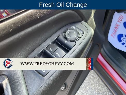 Used 2018 Chevrolet Equinox LT FWD image 12