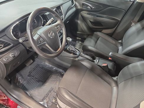 Used 2022 Buick Encore Preferred w/ Safety Package AWD/4WD image 18