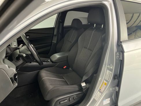 Used 2025 Honda Accord Sport image 18