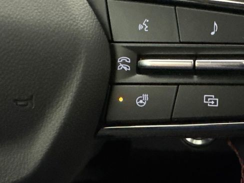 Used 2024 Chevrolet Traverse RS AWD/4WD image 57
