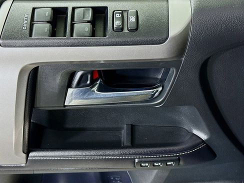 Used 2016 Toyota 4Runner Limited image 21