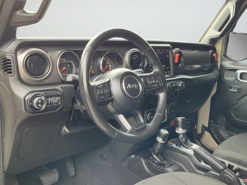 Used 2022 Jeep Gladiator Sport AWD/4WD image 24