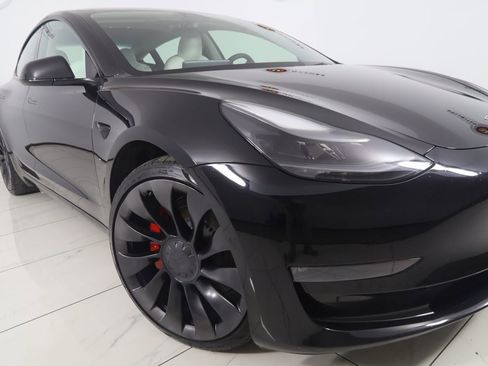 Used 2022 Tesla Model 3 Performance image 18