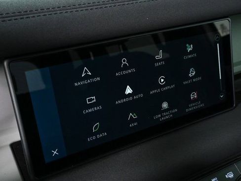 Used 2023 Land Rover Defender 110 S image 17