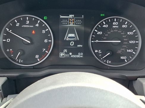 Certified 2024 Subaru Crosstrek 2.0i Premium AWD/4WD image 19