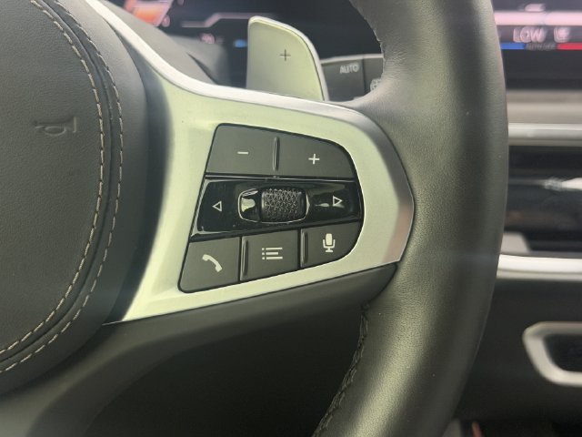 Used 2026 BMW X5 xDrive40i w/ M Sport Package AWD/4WD image 30
