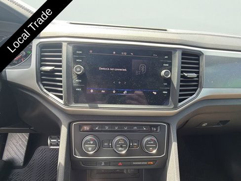 Used 2021 Volkswagen Atlas Cross Sport SE w/ V6 Towing Package FWD image 21