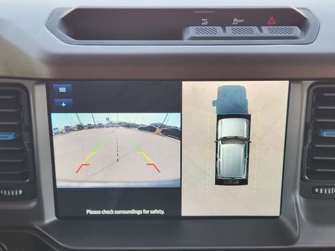 Used 2022 Ford Bronco Outer Banks image 21