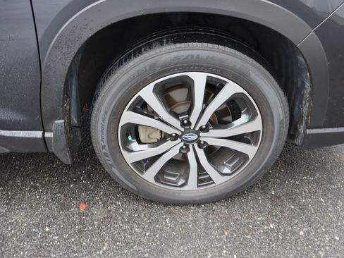 Used 2019 Subaru Forester Limited w/ Popular Package #3 image 40