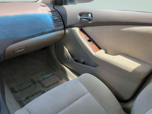 Used 2007 Nissan Altima 2.5 S w/ Convenience Plus Pkg image 15