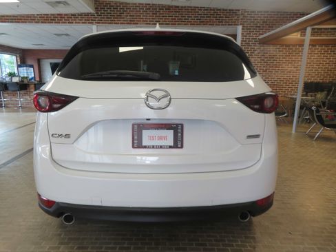 Used 2018 MAZDA CX-5 Touring FWD image 5