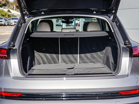 Certified 2023 Audi e-tron Premium w/ Convenience Plus Package image 30