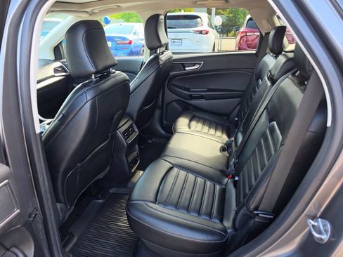 Certified 2023 Ford Edge SEL w/ Convenience Package AWD/4WD image 16