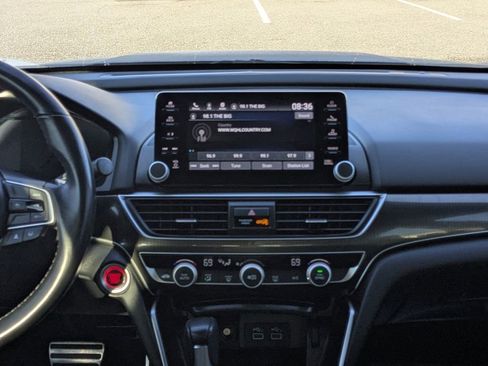 Used 2022 Honda Accord Sport image 16