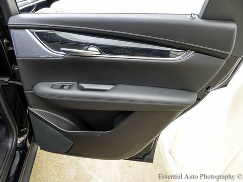 Certified 2023 Cadillac XT5 Premium Luxury AWD/4WD image 24