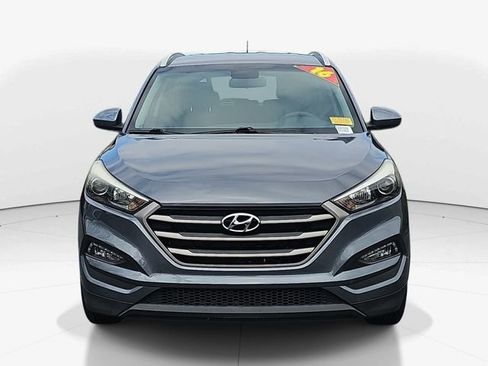 Used 2016 Hyundai Tucson SE w/ Option Group 02 image 9