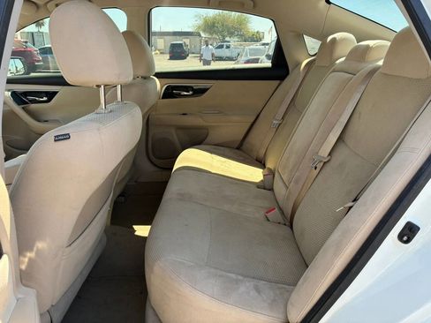 Used 2014 Nissan Altima 2.5 S FWD image 16
