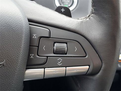 Certified 2023 Cadillac XT4 Premium Luxury w/ Cold Weather Package image 19