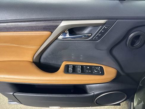 Used 2022 Lexus RX 350 AWD w/ Luxury Package image 22