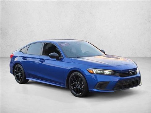 Certified 2023 Honda Civic Sport image 3