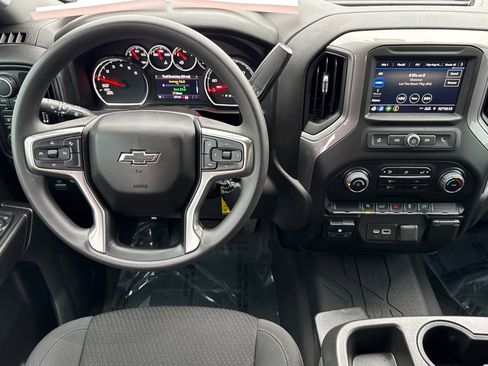 Used 2021 Chevrolet Silverado 1500 Custom w/ Rally Edition image 15