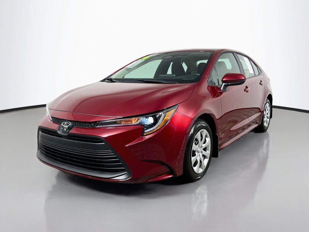 Used 2026 Toyota Corolla LE FWD image 7