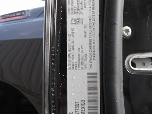 Used 2025 RAM 2500 Big Horn image 26