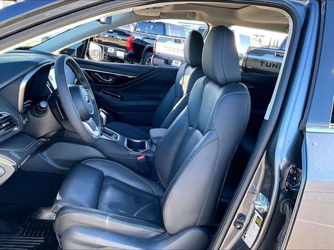 Used 2025 Subaru Outback Touring XT image 8