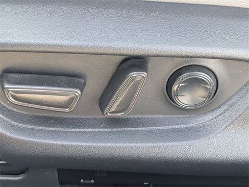 Certified 2025 Toyota Camry SE image 14