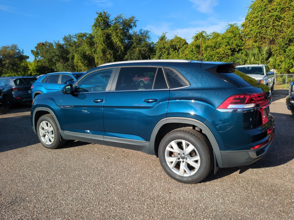 Used 2020 Volkswagen Atlas Cross Sport S AWD/4WD image 3