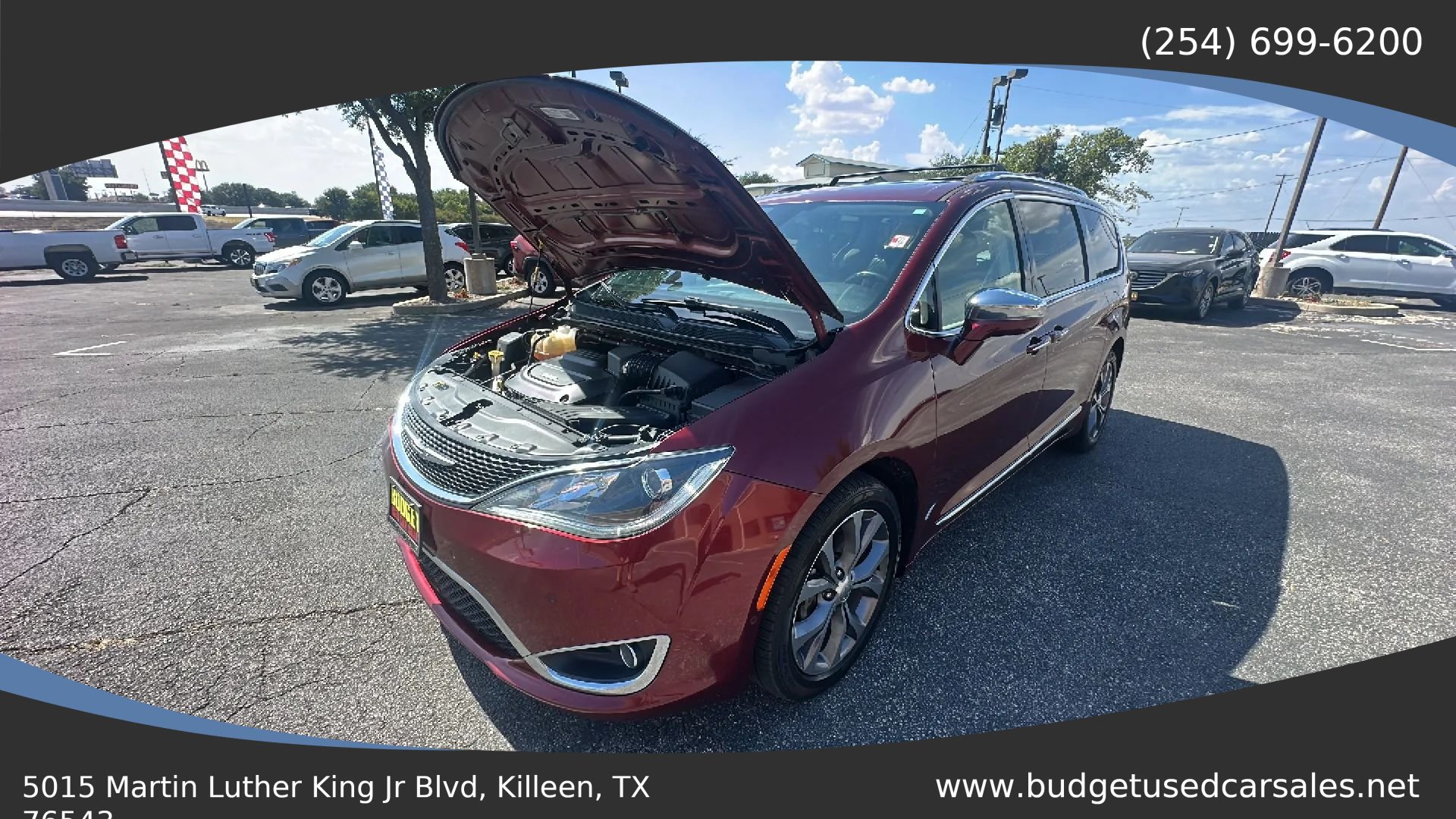 Used 2018 Chrysler Pacifica Limited w/ Tire & Wheel Group FWD image 10