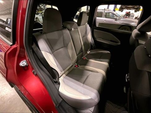 Used 2025 Subaru Forester Premium image 27