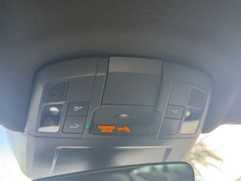 Used 2024 Porsche 911 Carrera 4 image 37