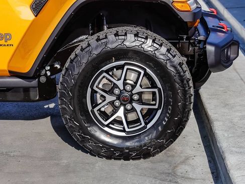 New 2026 Jeep Wrangler Unlimited Rubicon AWD/4WD image 11