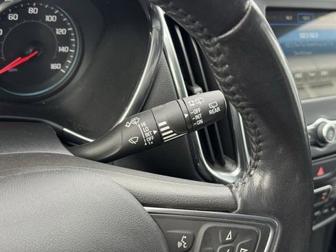 Used 2019 Chevrolet Equinox LT image 27