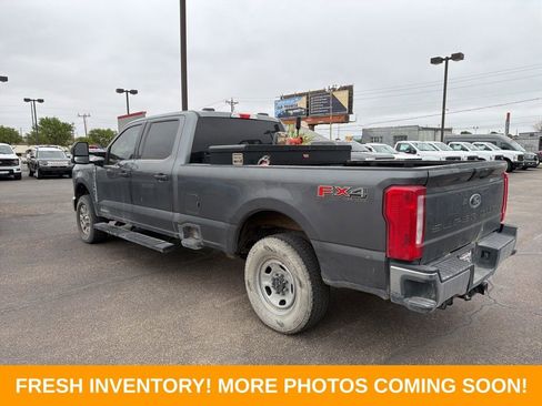 Used 2024 Ford F250 XLT image 4