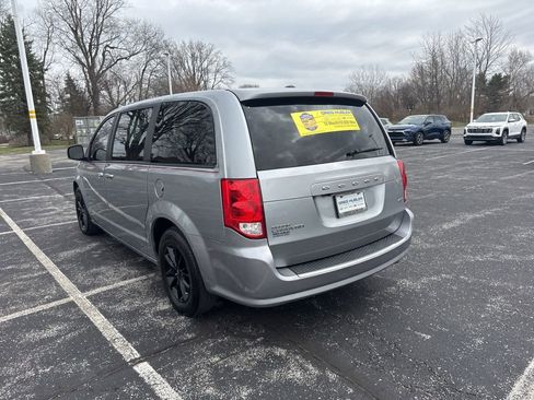 Used 2020 Dodge Grand Caravan GT image 5