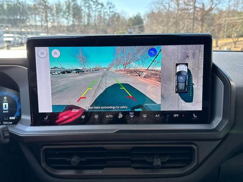 Used 2025 Ford Bronco Sport Outer Banks w/ Outer Banks Tech Package+ image 11