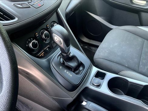Used 2016 Ford Escape S FWD image 18