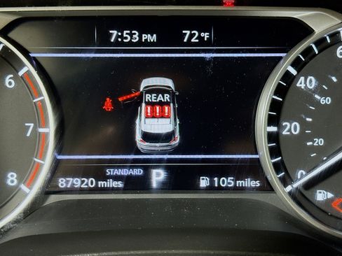 Used 2023 Nissan Rogue S image 16