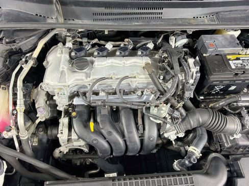 Used 2021 Toyota Corolla L FWD image 31