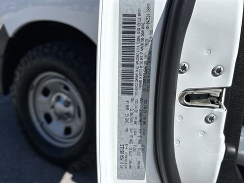 Used 2018 RAM 1500 Tradesman w/ Protection Group image 34