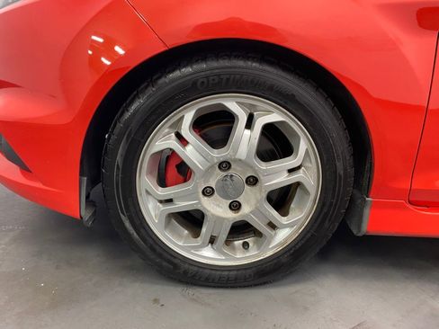 Used 2014 Ford Fiesta ST w/ ST Recaro Package image 18