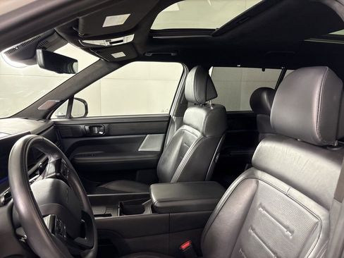 Used 2025 Hyundai Santa Fe Calligraphy image 30