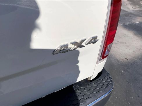 Used 2018 RAM 1500 Laramie w/ Convenience Group image 9