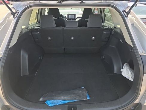 Used 2020 Toyota RAV4 LE FWD image 12