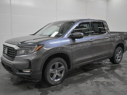 Used 2023 Honda Ridgeline RTL-E image 3