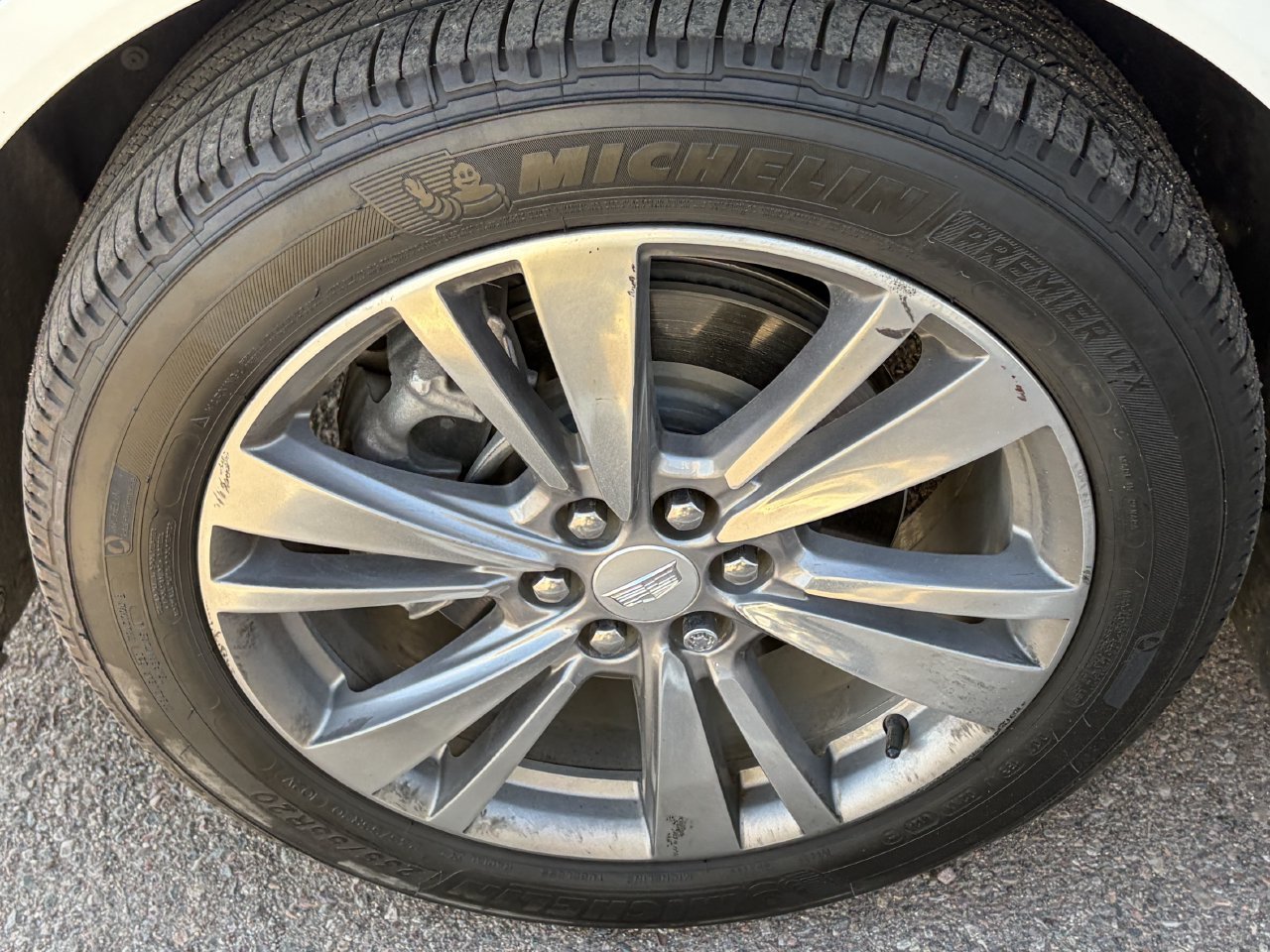Used 2022 Cadillac XT5 Premium Luxury w/ Platinum Package FWD image 5